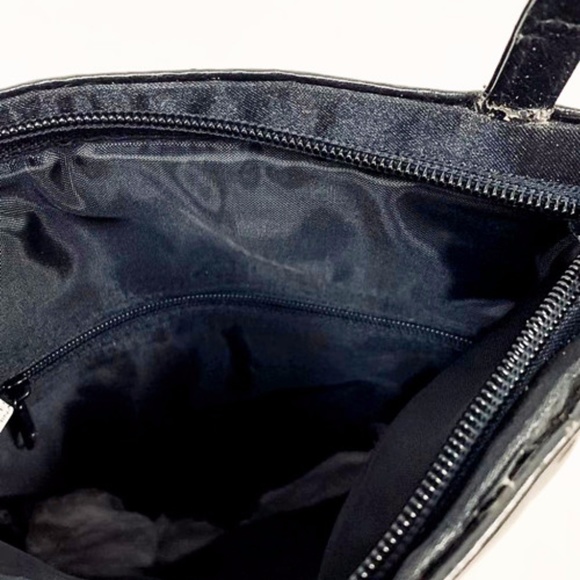 Fashion Vintage Women Black Leather Satchels - Picture 4 of 4